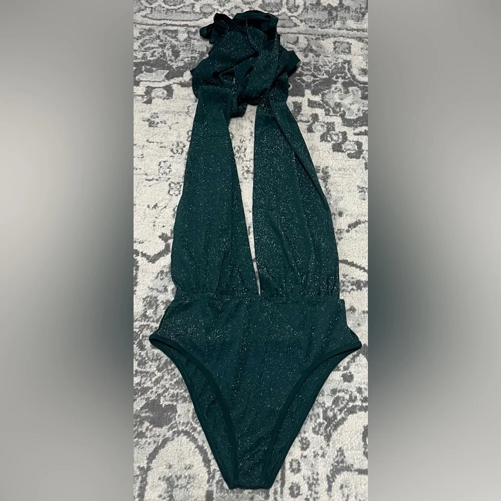 Glitter Green Bodysuit! - Picture 3 of 5